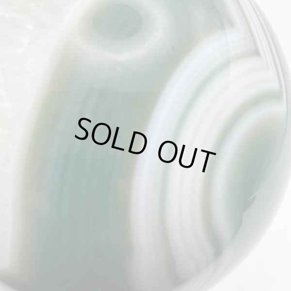 画像9: 瑪瑙(ホワイト&グリーン)・丸玉 (9)